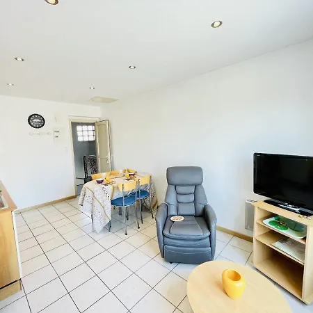 Residence Louis Place Du Marche Bains-les-Bains Exterior foto