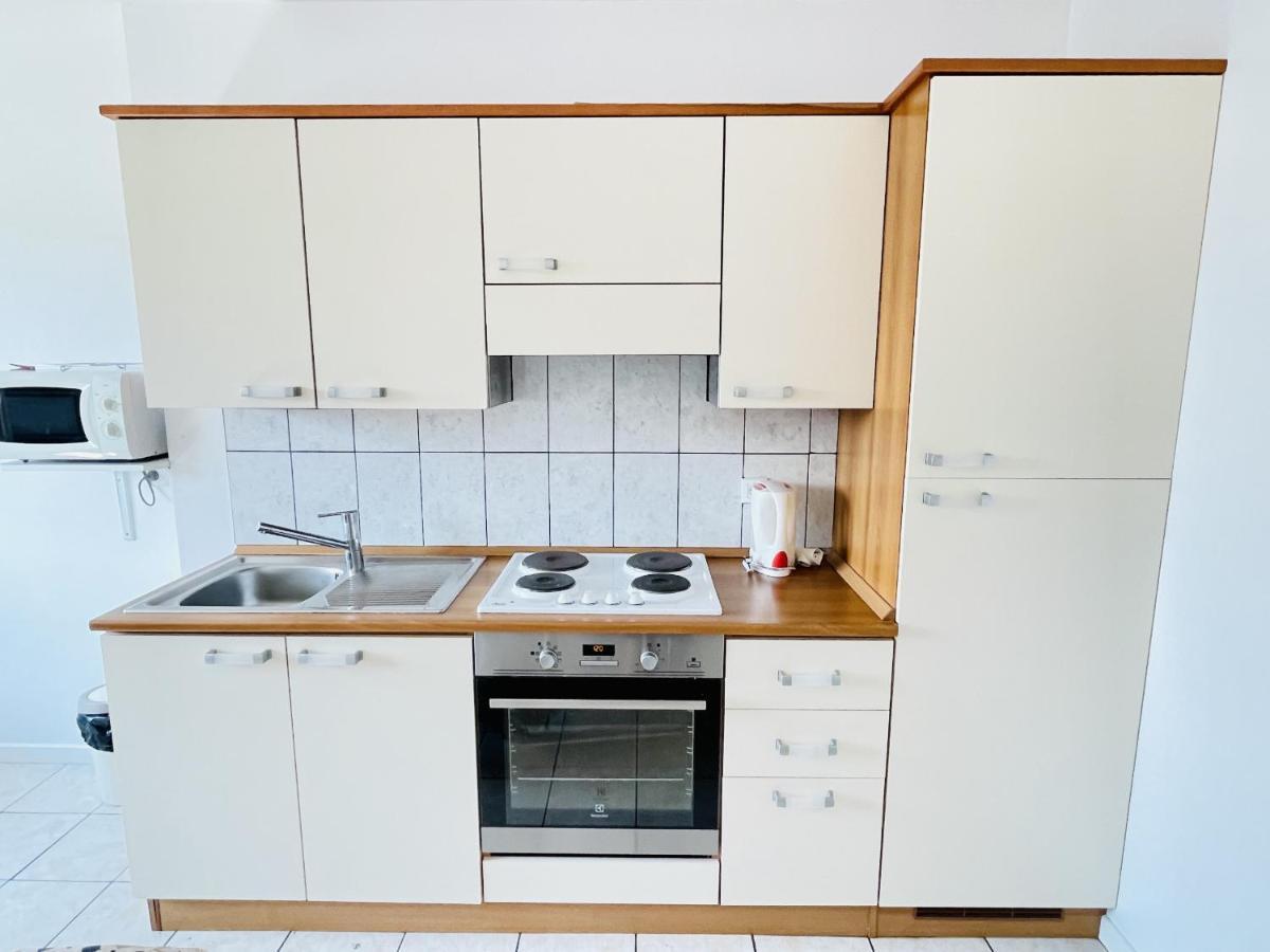 Apartment Louis Place Du Marche